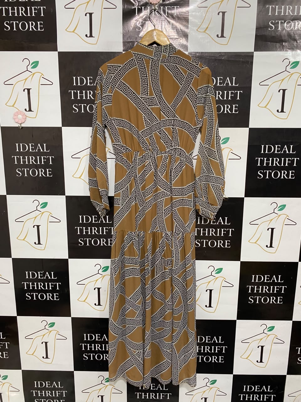 |S| BUST 17| A69| CAMEL & BLACK GEOMETRIC PRINT MAXI DRESS