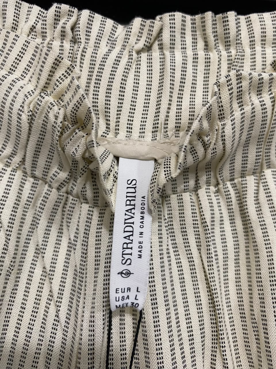 STRADIVARIUS |M| WAIST 28| A69|  BEIGE STRIPED SUPER WIDE-LEG TROUSERS