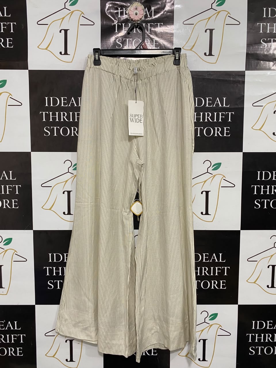 STRADIVARIUS |M| WAIST 28| A69|  BEIGE STRIPED SUPER WIDE-LEG TROUSERS