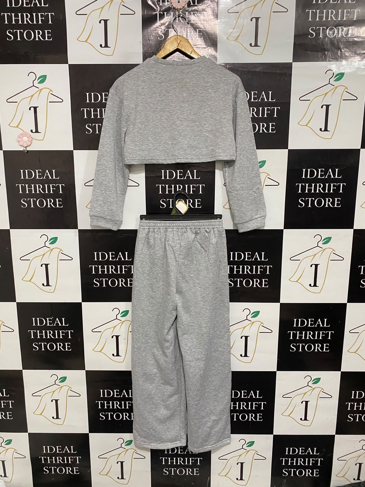 |XS| A70| GREY CROPPED SWEATSHIRT & WIDE-LEG JOGGER TRACKSUIT SET