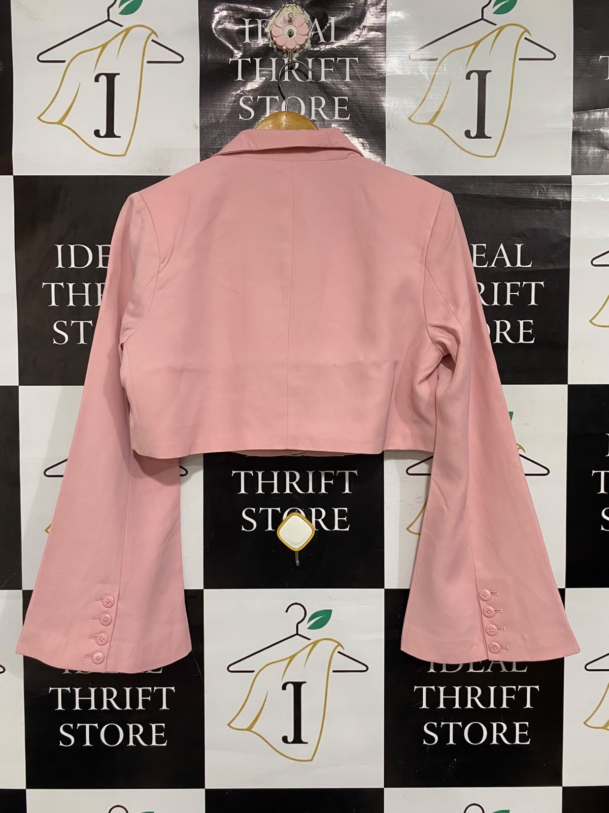 DAZIE | M| BUST 20 | A70|  PINK CROPPED TAILORED BLAZER WITH FLARED SLEEVES