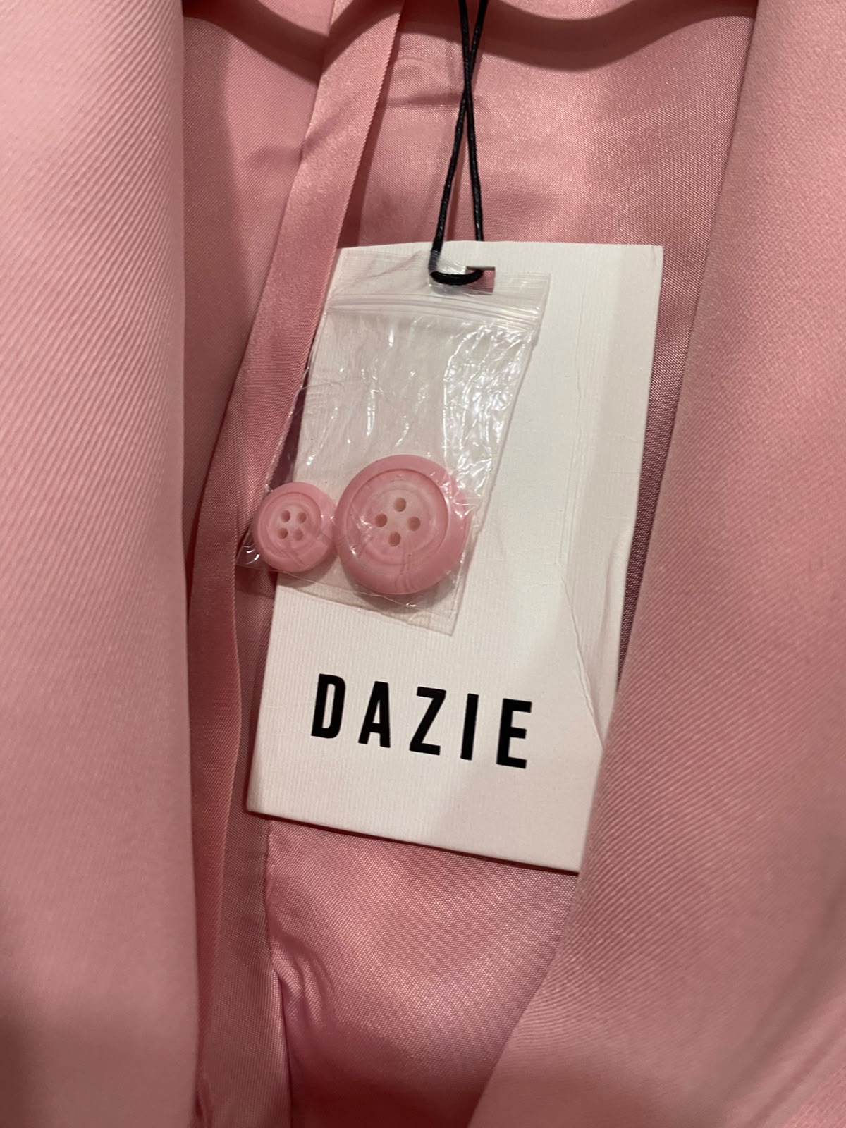 DAZIE | M| BUST 20 | A70|  PINK CROPPED TAILORED BLAZER WITH FLARED SLEEVES