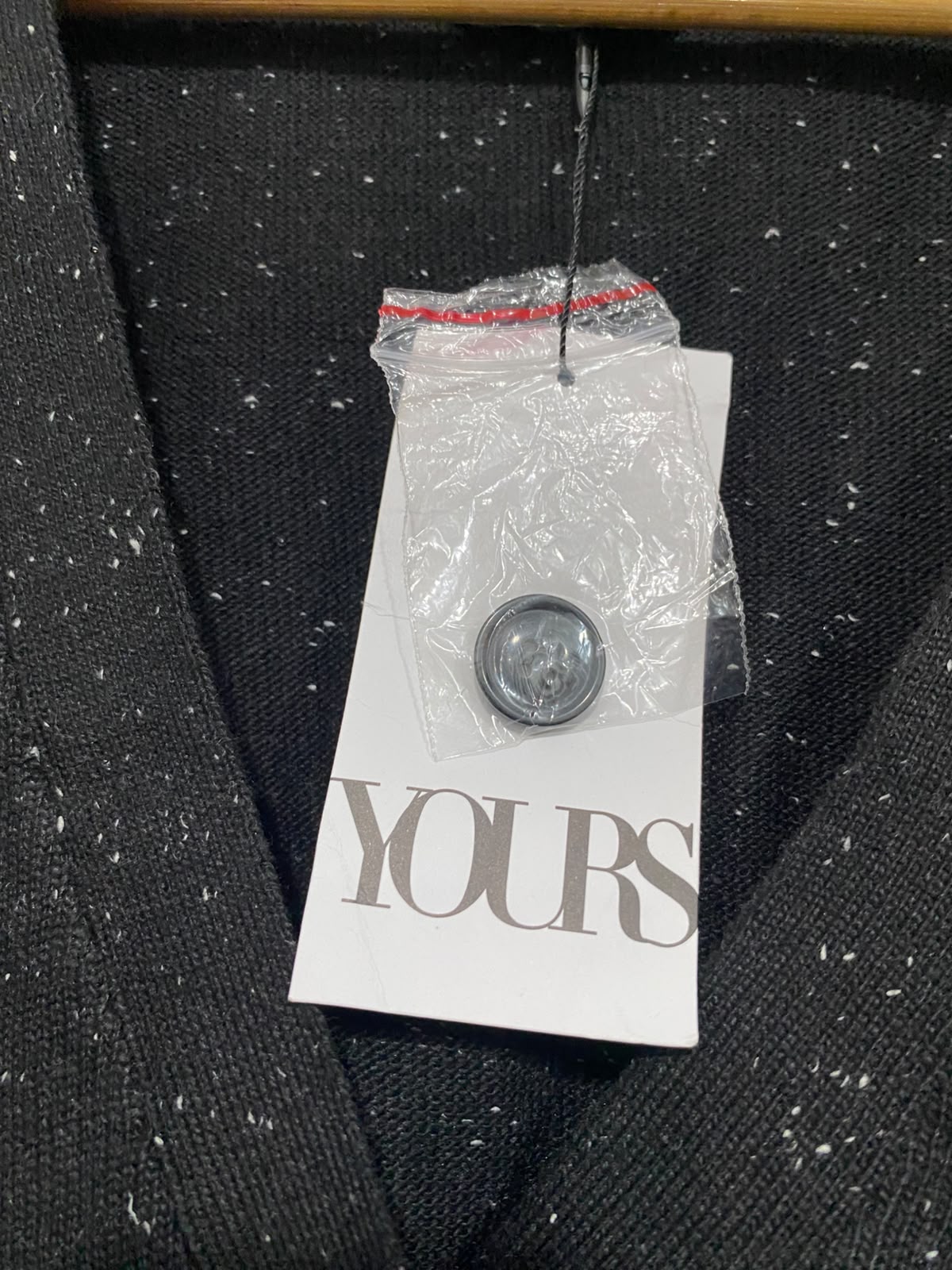 YOURS | L| BUST 30 | A70|  PLUS-SIZE BLACK SPECKLED V-NECK KNIT CARDIGAN