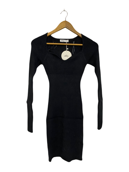 ALLY.  |XS | BUST 12| A71 | BLACK RIBBED SWEETHEART NECKLINE LONG-SLEEVE KNIT DRESS