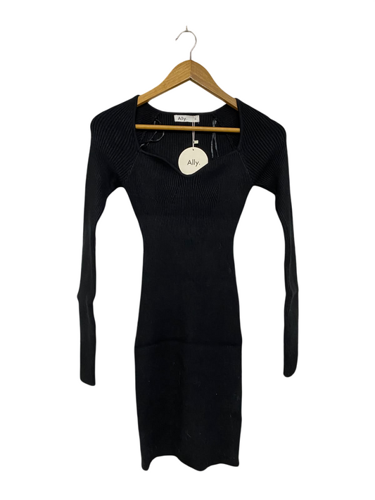 ALLY.  |XS | BUST 12| A71 | BLACK RIBBED SWEETHEART NECKLINE LONG-SLEEVE KNIT DRESS