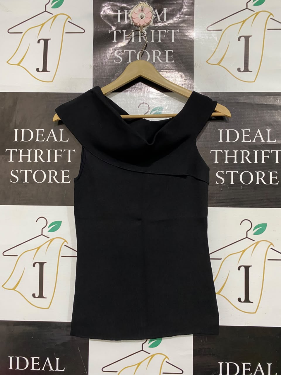 PORTMANS |S | BUST 14 |A71 | BLACK ASYMMETRIC FOLDED COLLAR TOP