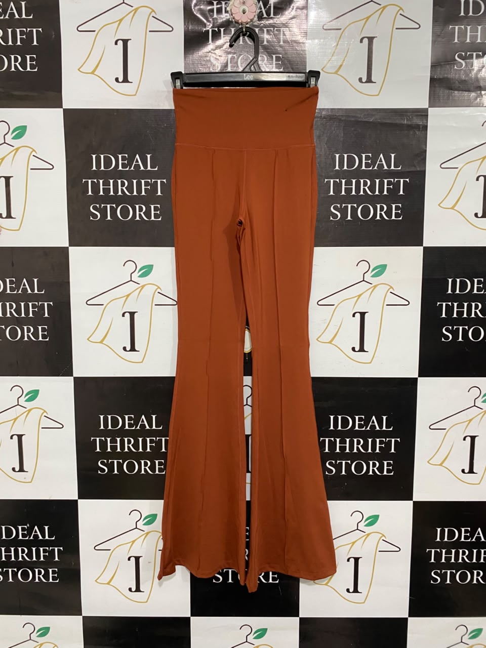 COTTON ON |XS |  WAIST 22  |A71 |  BODY RUST HIGH-RISE FLARED ACTIVE TROUSERS
