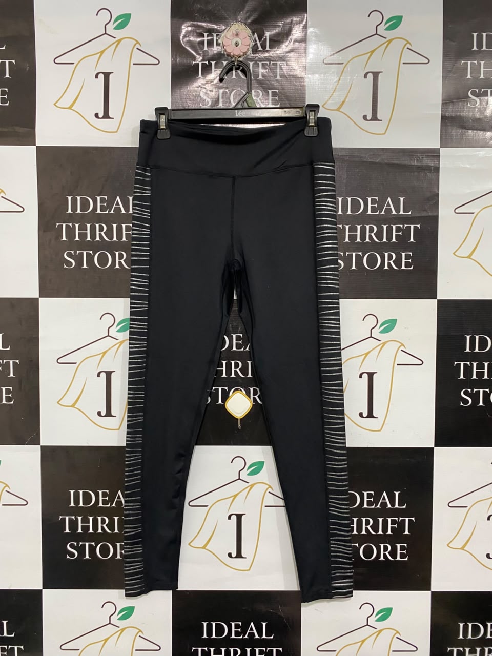 KYODAN  |M |  WAIST 28 |A71 | BLACK & SILVER STRIPED SIDE-PANEL ACTIVE LEGGINGS