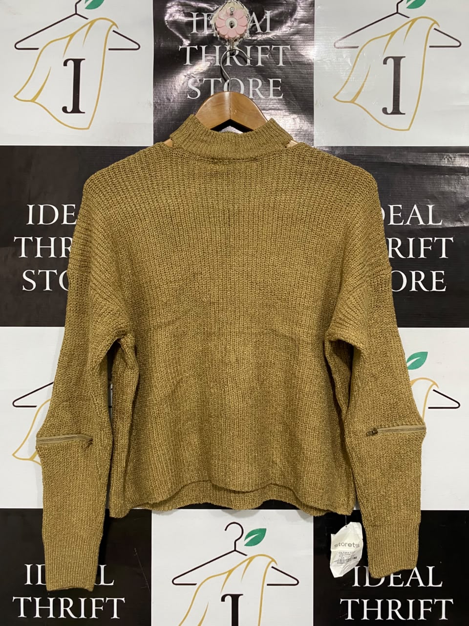 STORETS |M | BUST 22 | A71 |  MUSTARD CHOKER-NECK ZIP-SLEEVE KNIT SWEATER