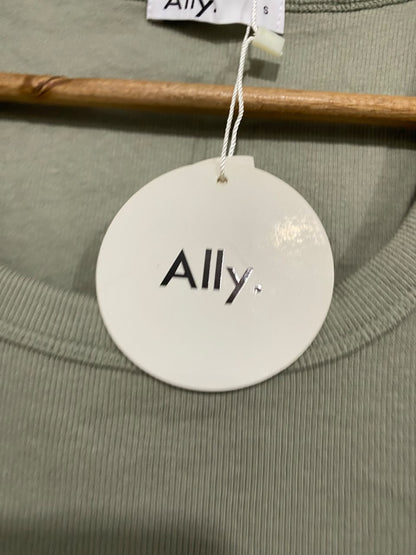 ALLY.  |S | BUST 12 | A71 | SAGE GREEN RIBBED SCOOP-NECK SLEEVELESS MINI DRESS