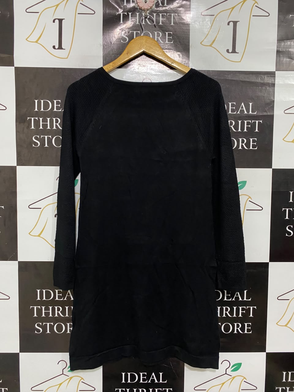 RIPE |L | BUST 16| A71 |  BLACK SHOULDER-ZIP LONG-SLEEVE KNIT DRESS