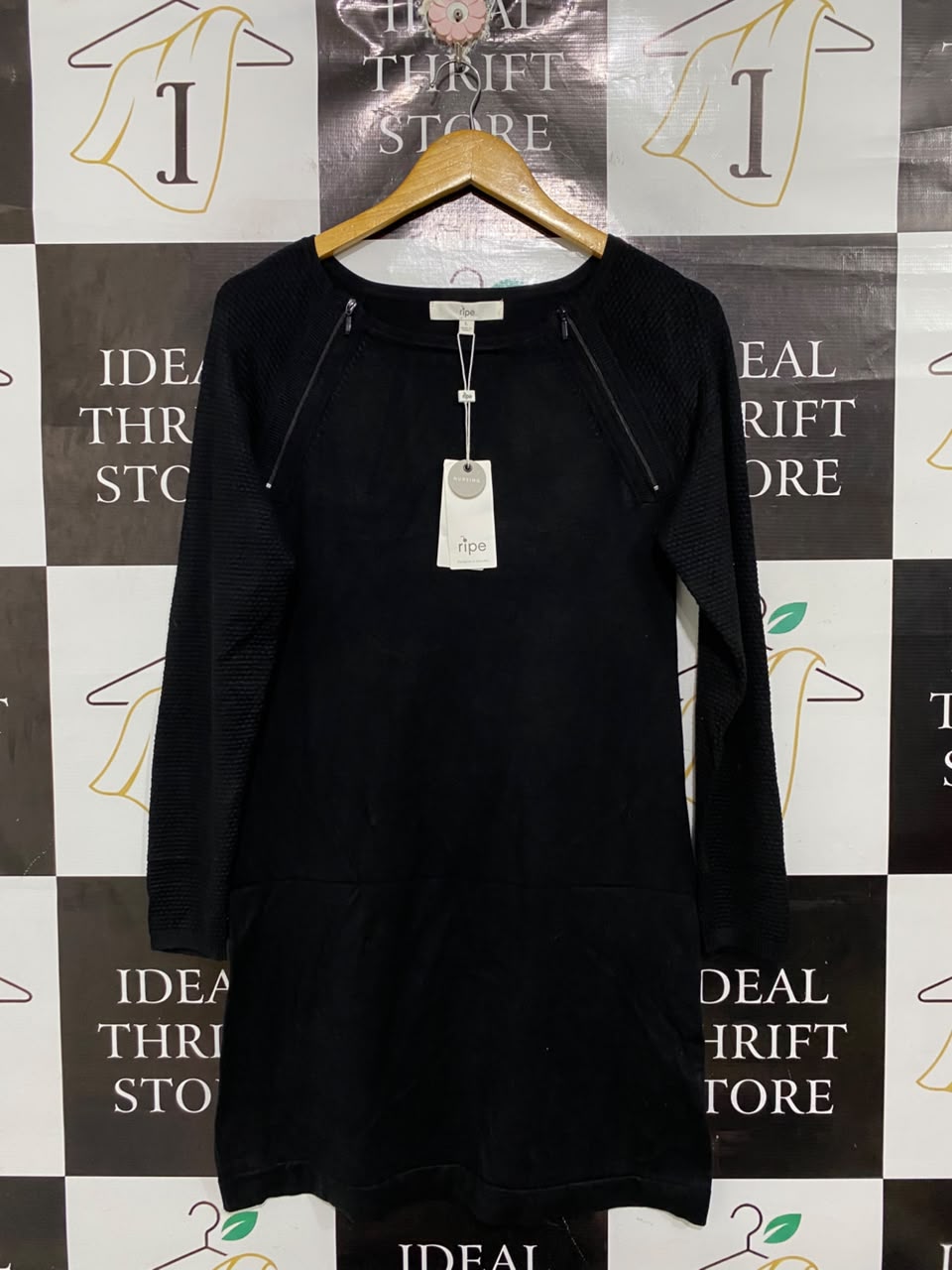 RIPE |L | BUST 16| A71 |  BLACK SHOULDER-ZIP LONG-SLEEVE KNIT DRESS