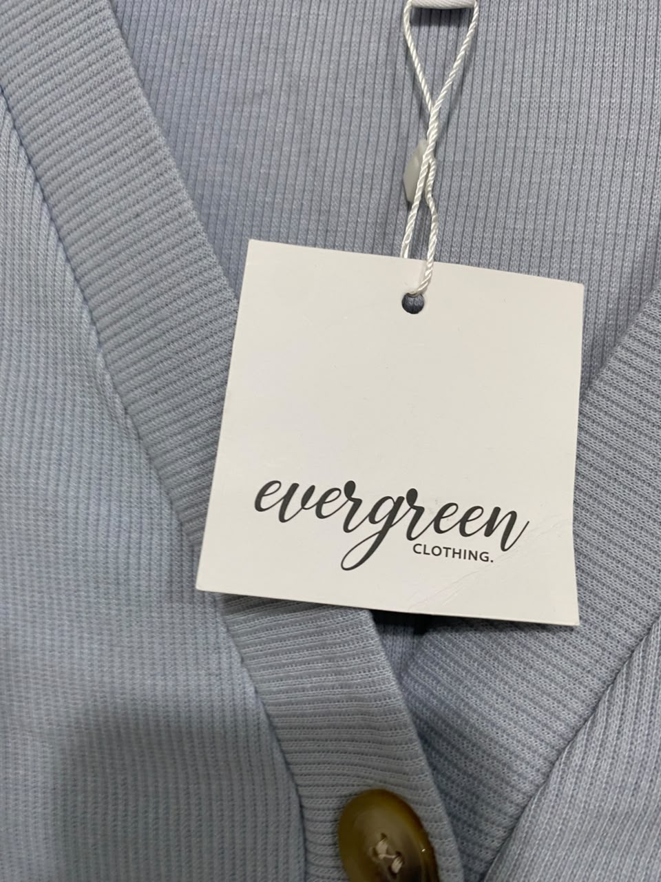 EVERGREEN  |M | BUST 17 | A71 | CLOTHING LIGHT BLUE RIBBED V-NECK HENLEY LONG-SLEEVE TOP