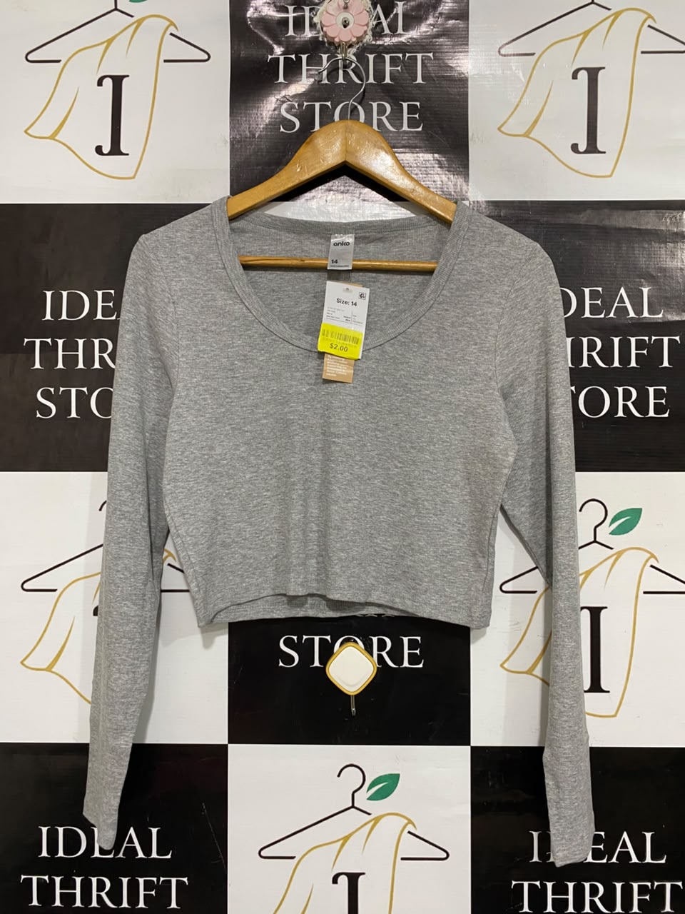 ANKO  |M | BUST 17| A70 | GREY RIBBED SCOOP-NECK CROP LONG-SLEEVE TOP