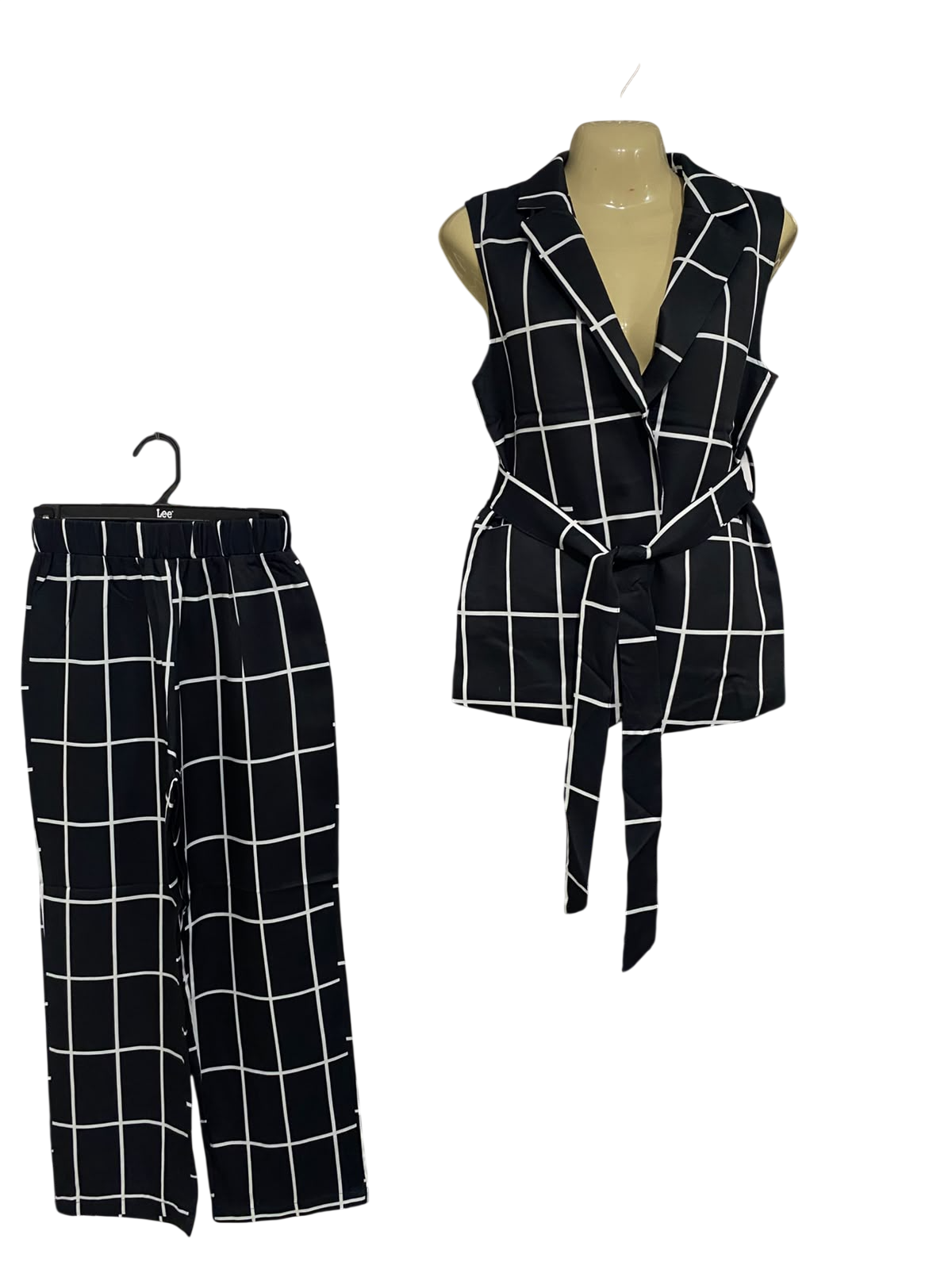 |S | A71 |  BLACK & WHITE GRID PRINT SLEEVELESS BLAZER AND TROUSER TWO-PIECE SET