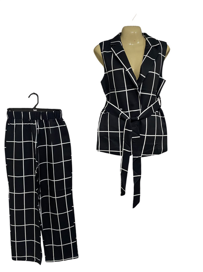 |S | A71 |  BLACK & WHITE GRID PRINT SLEEVELESS BLAZER AND TROUSER TWO-PIECE SET