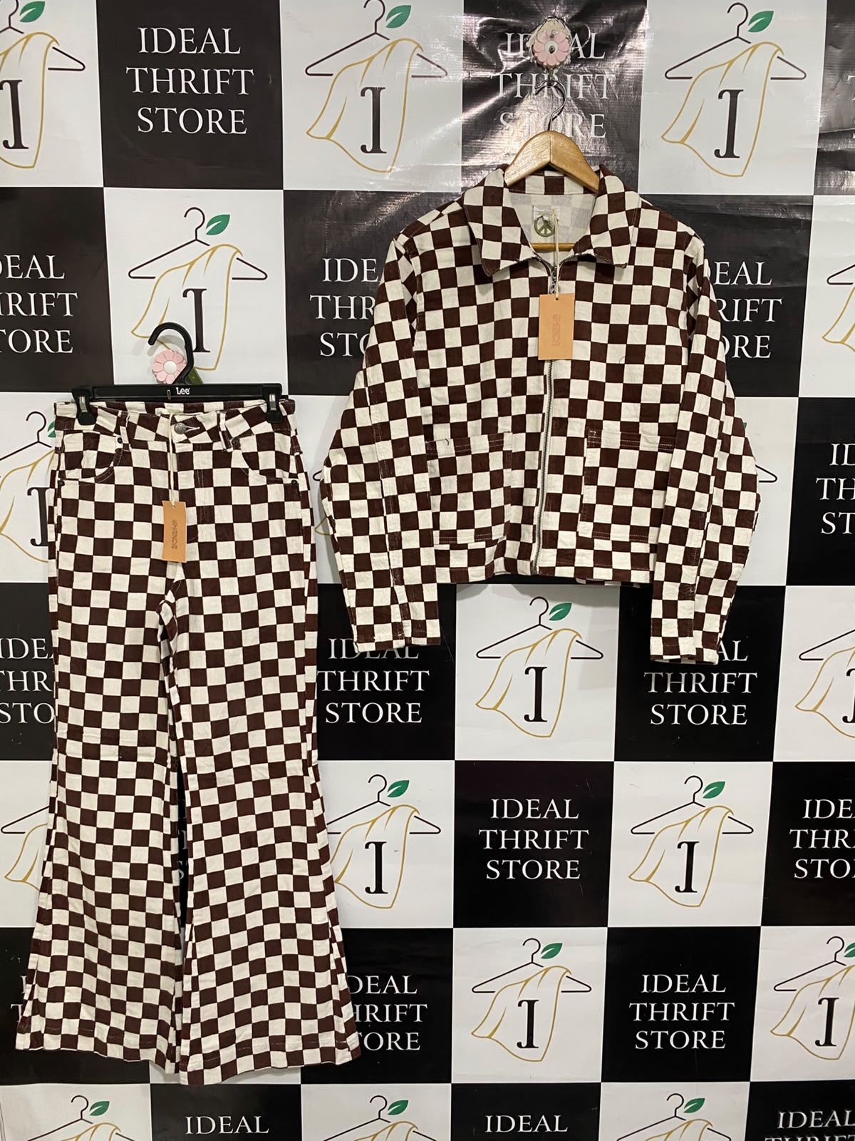 GHANDA | M | A72 |  BROWN AND WHITE CHECKERED MATCHING JACKET AND PANTS SET