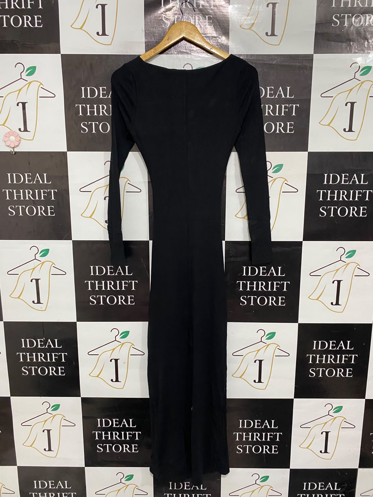 WHITE FOX |S | BUST 14 |A72|   BLACK CUT-OUT FRONT ACCENT MAXI DRESS
