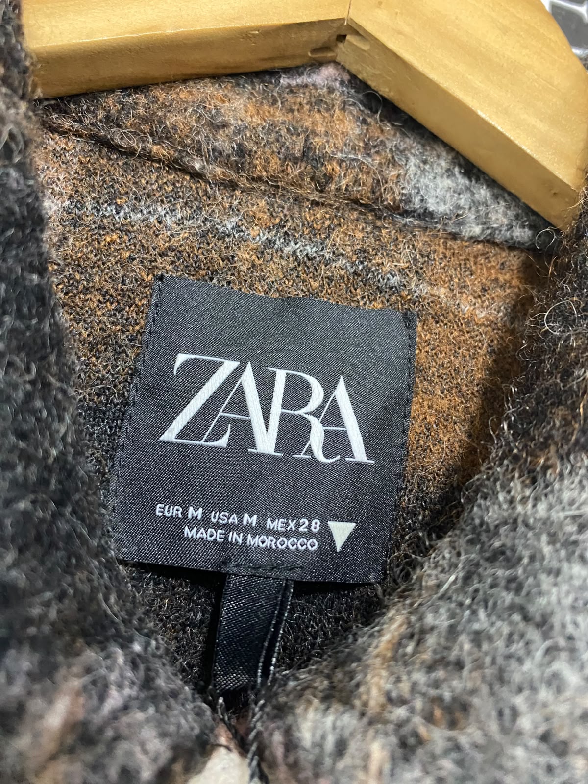 ZARA  |M | BUST 24 |A72|  BROWN PLAID CROPPED CHECKERED JACKET