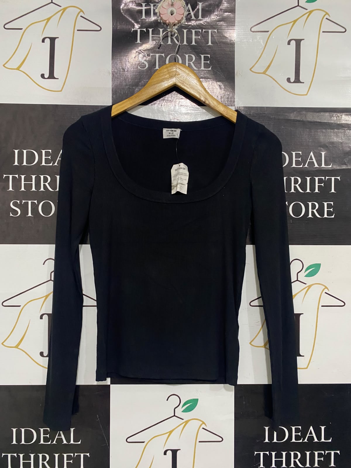 COTTON:ON  |M | BUST 16 |A72|  BLACK RIBBED SCOOP-NECK LONG-SLEEVE TOP