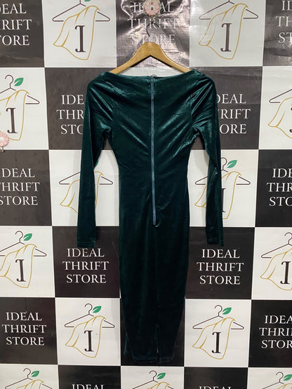 FRESH SOUL |S| BUST 14 | A71 |   EMERALD GREEN VELVET RUCHED LONG-SLEEVE DRESS