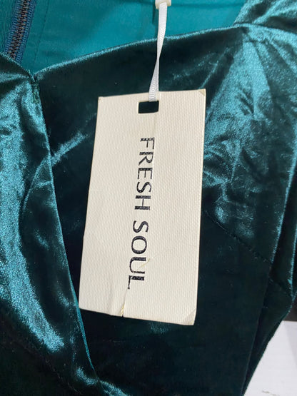 FRESH SOUL |S| BUST 14 | A71 |   EMERALD GREEN VELVET RUCHED LONG-SLEEVE DRESS