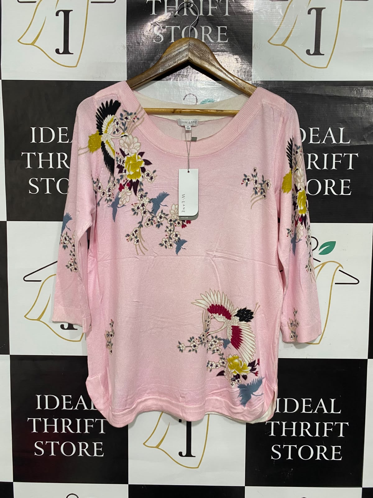 W.LANE | M| BUST 19 | A71 |  PINK FLORAL & BIRD EMBROIDERED LONG-SLEEVE KNIT TOP