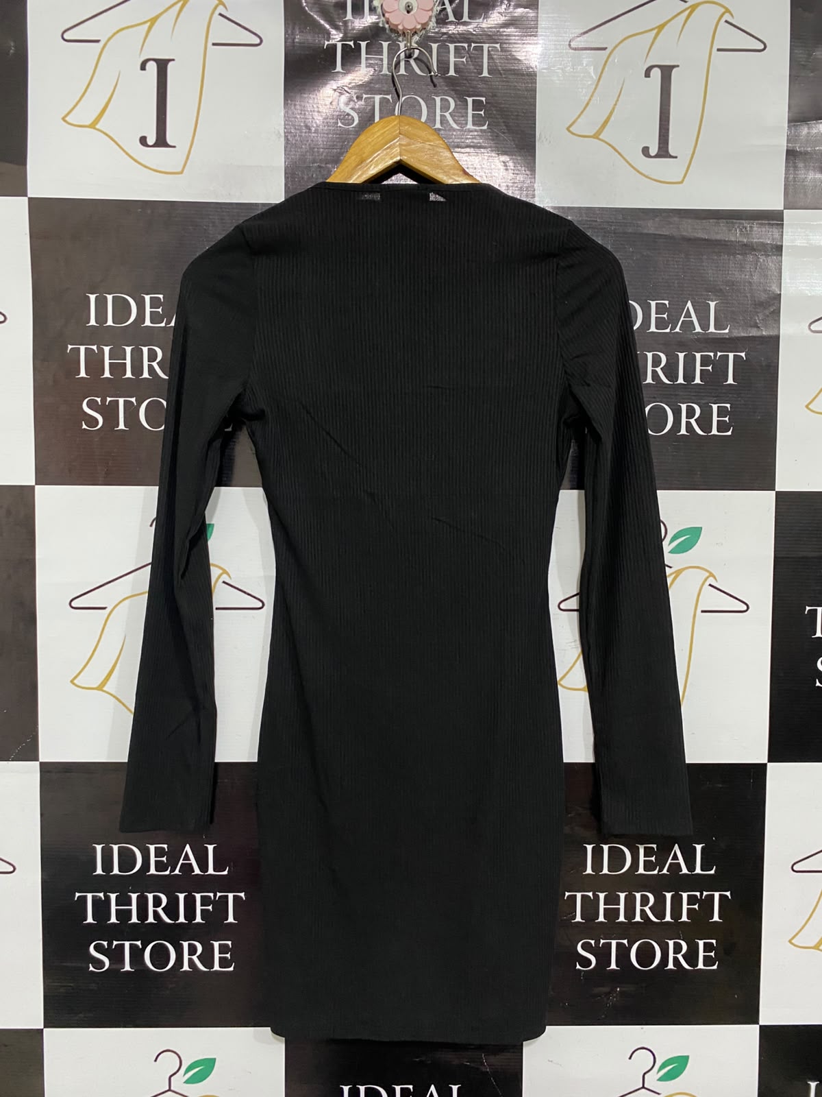 PRETTYLITTLETHING |S | BUST 15 | A73 |  BLACK SQUARE-NECK RIBBED LONG-SLEEVE BODYCON DRESS