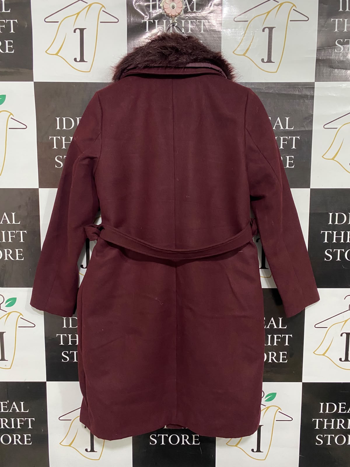 NEW LOOK |M | BUST 20 | A73 |  BURGUNDY FAUX FUR COLLAR BELTED WINTER COAT