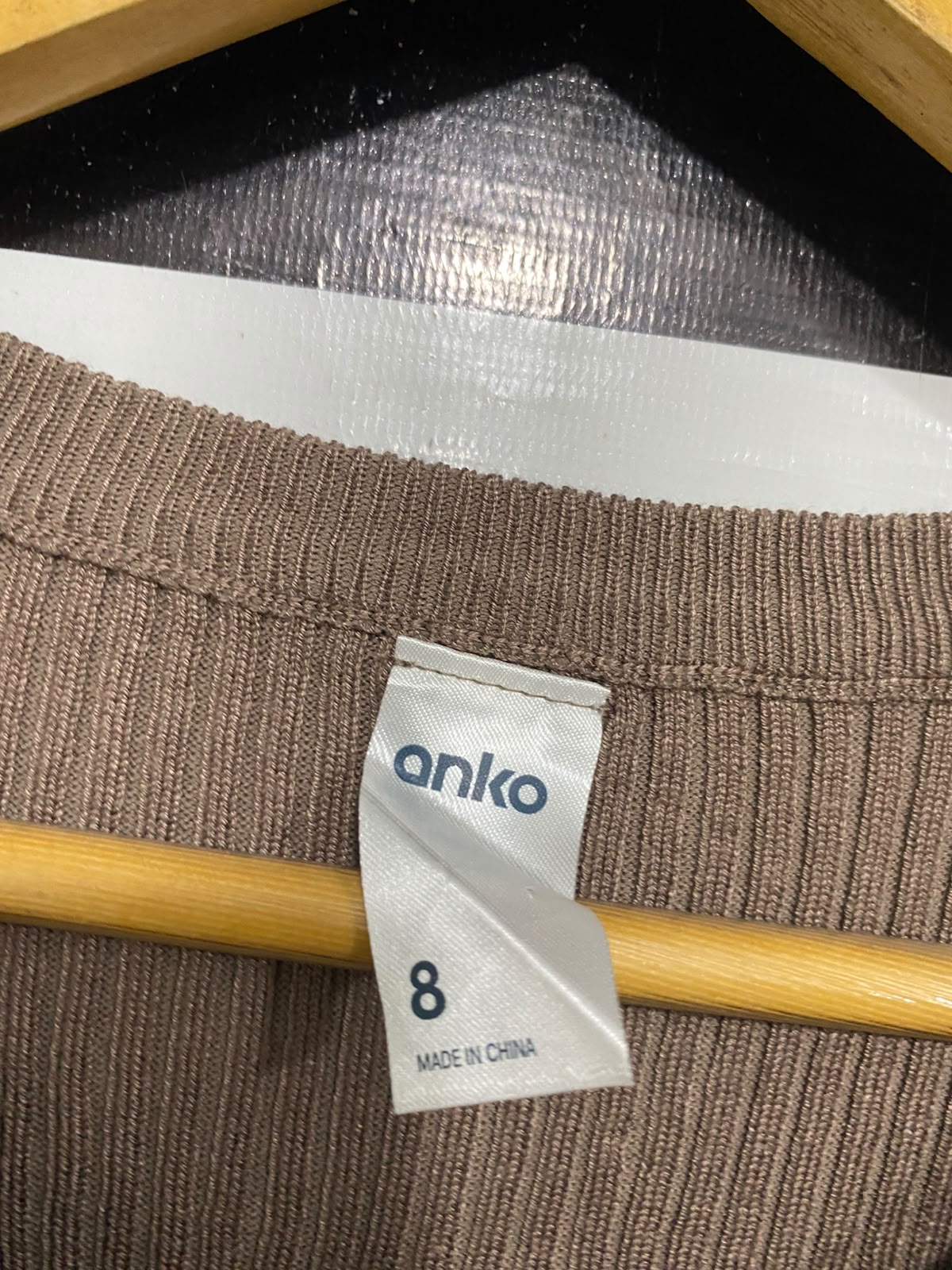 ANKO |S | BUST 12 | A73 |  BROWN RIBBED SCOOP-NECK LONG-SLEEVE TOP