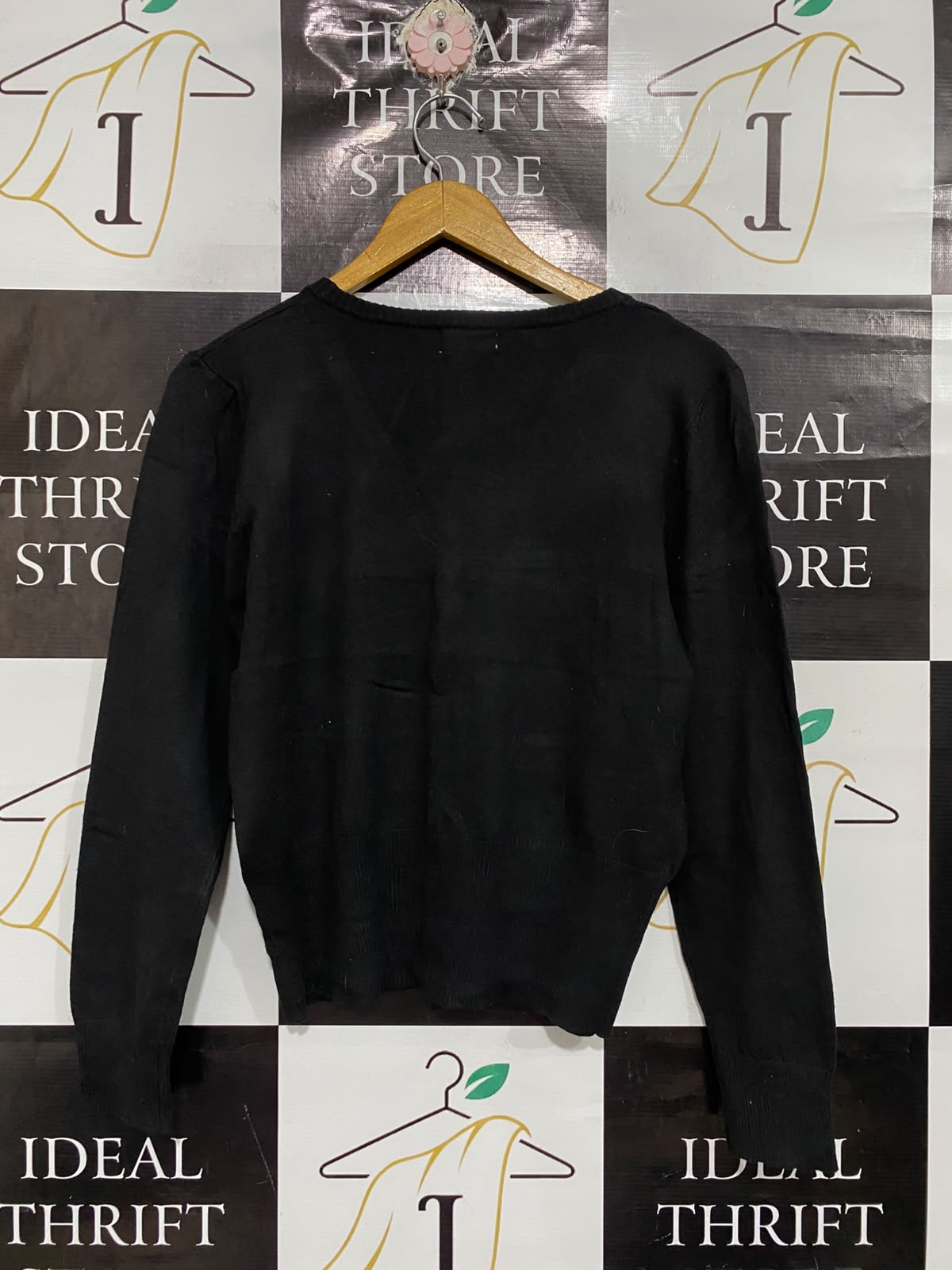 COCOLATTE |M | BUST 18 | A72 |  BLACK V-NECK BUTTON-DOWN KNIT CARDIGAN TOP