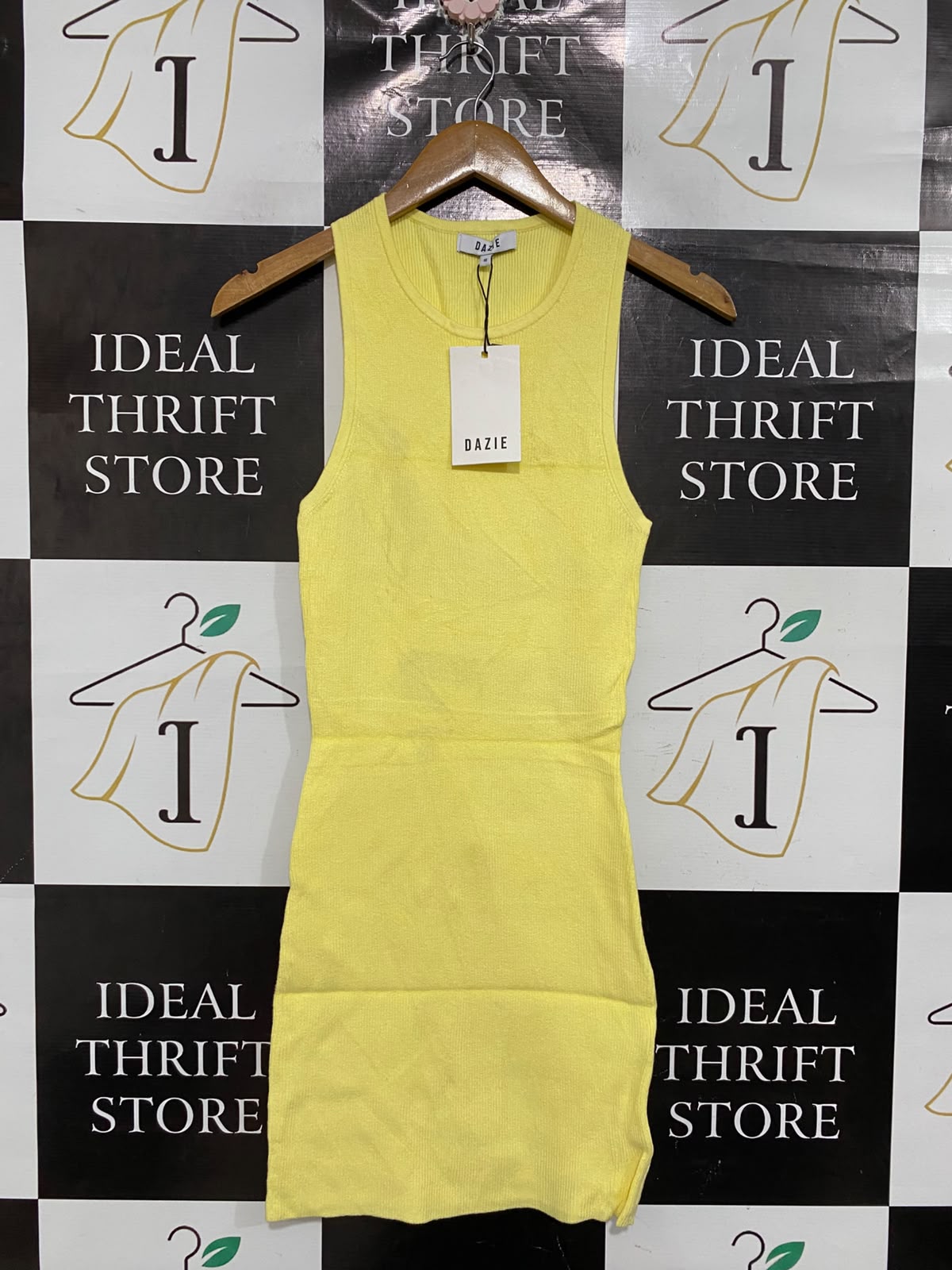DAZIE  |M | BUST 12 | A74 | YELLOW RIBBED CREW-NECK SLEEVELESS BODYCON MINI DRESS