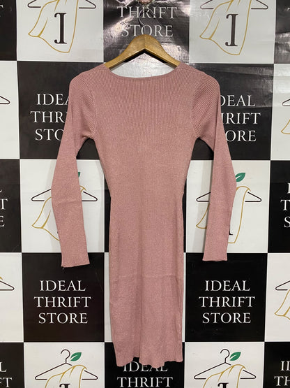 |XS | BUST 13 | A74 | DUSTY PINK TWIST-FRONT V-NECK LONG-SLEEVE KNIT MIDI DRESS