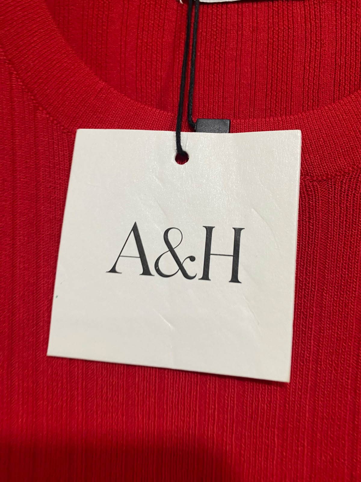 ATMOS & HERE  |S | BUST 15 | A73 |  RED RIBBED SHORT-SLEEVE KNIT MIDI DRESS