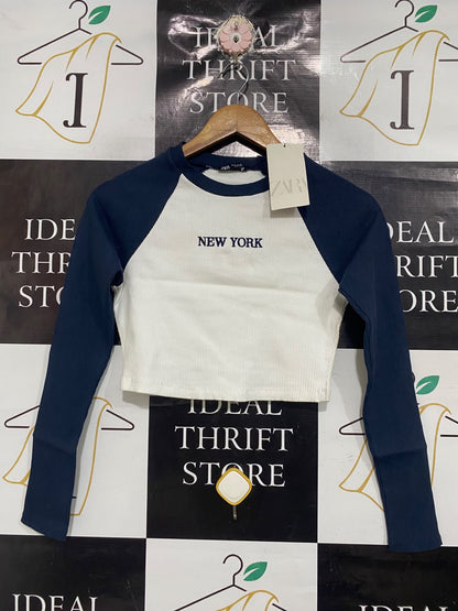 ZARA |M | BUST 15 | A73 |   "NEW YORK" BLUE & WHITE COLORBLOCK RIBBED LONG-SLEEVE CROP TOP