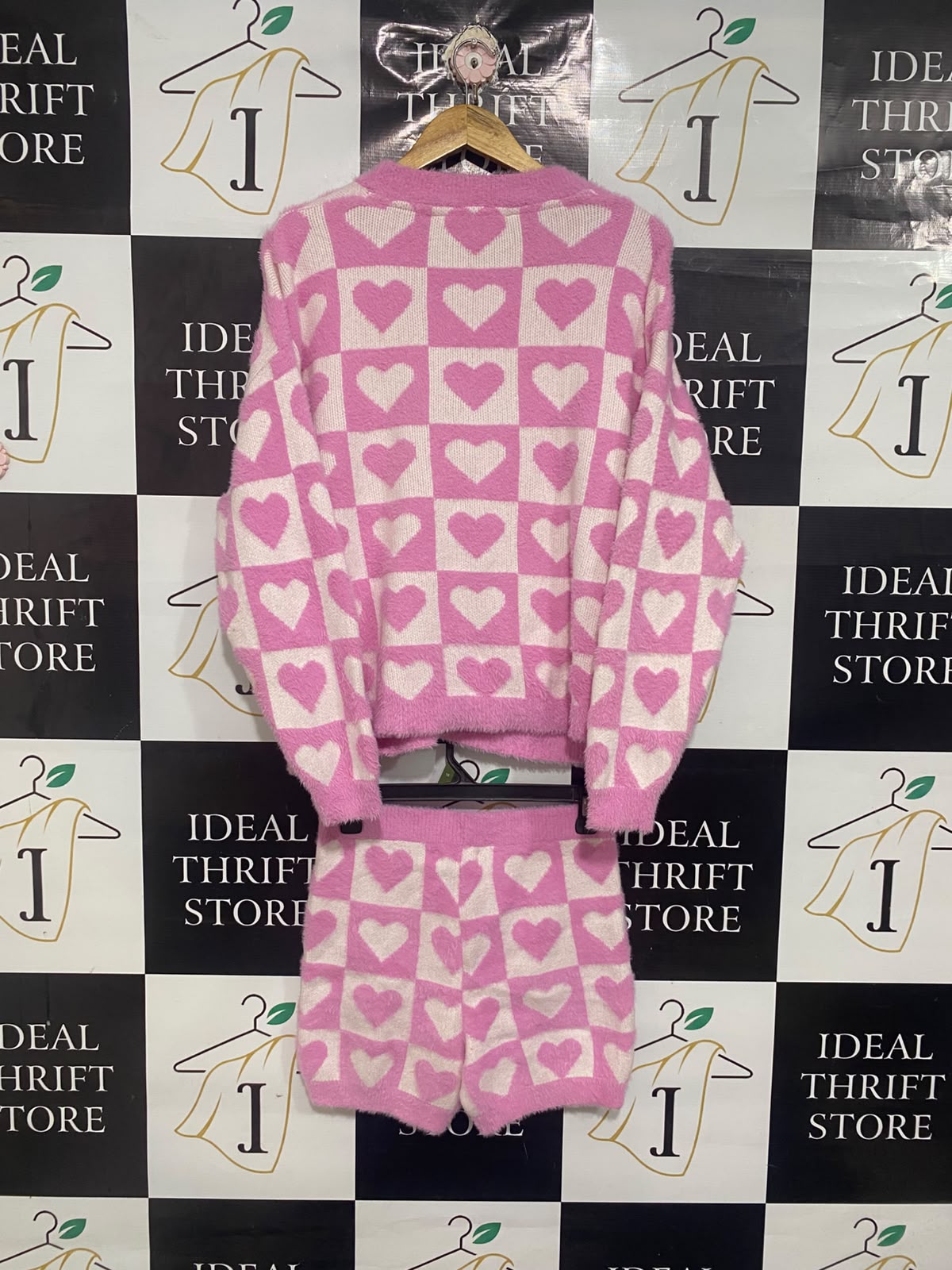 PETER ALEXANDER |S/M |  A73 |   PINK CHECKERED HEART FUZZY KNIT CARDIGAN & SHORTS LOUNGE SET