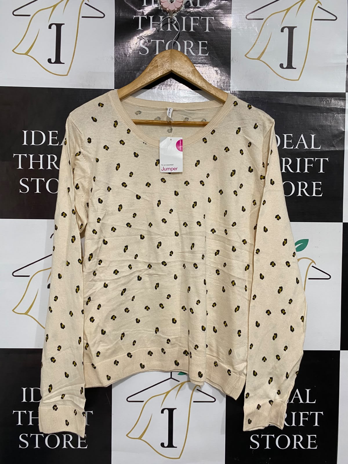 BRILLIANT BASICS |XL | BUST 22 | A73 | CREAM & BLACK ANIMAL PRINT CREW-NECK JUMPER
