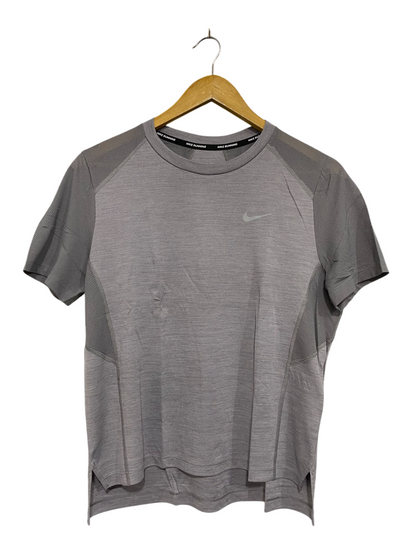 NIKE |L | BUST 21 | A74 |  RUNNING GREY DRI-FIT ATHLETIC T-SHIRT