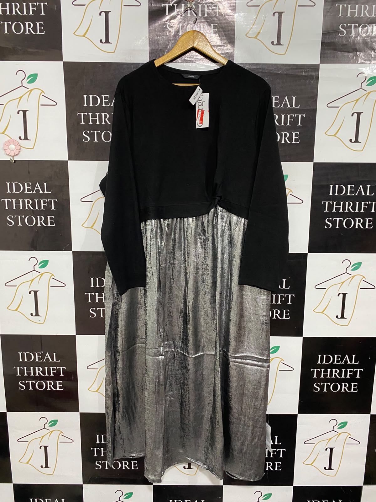 GEORGE |XL | BUST 23 | A75|  BLACK & METALLIC SILVER TWO-TONE MIDI DRESS