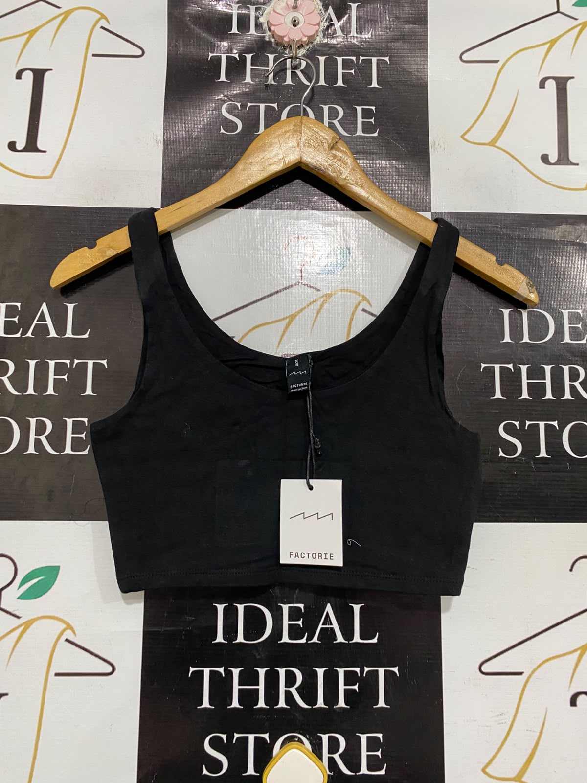 FACTORIE |XS | BUST 14 | A74 | BLACK SCOOP-NECK CROP TANK TOP