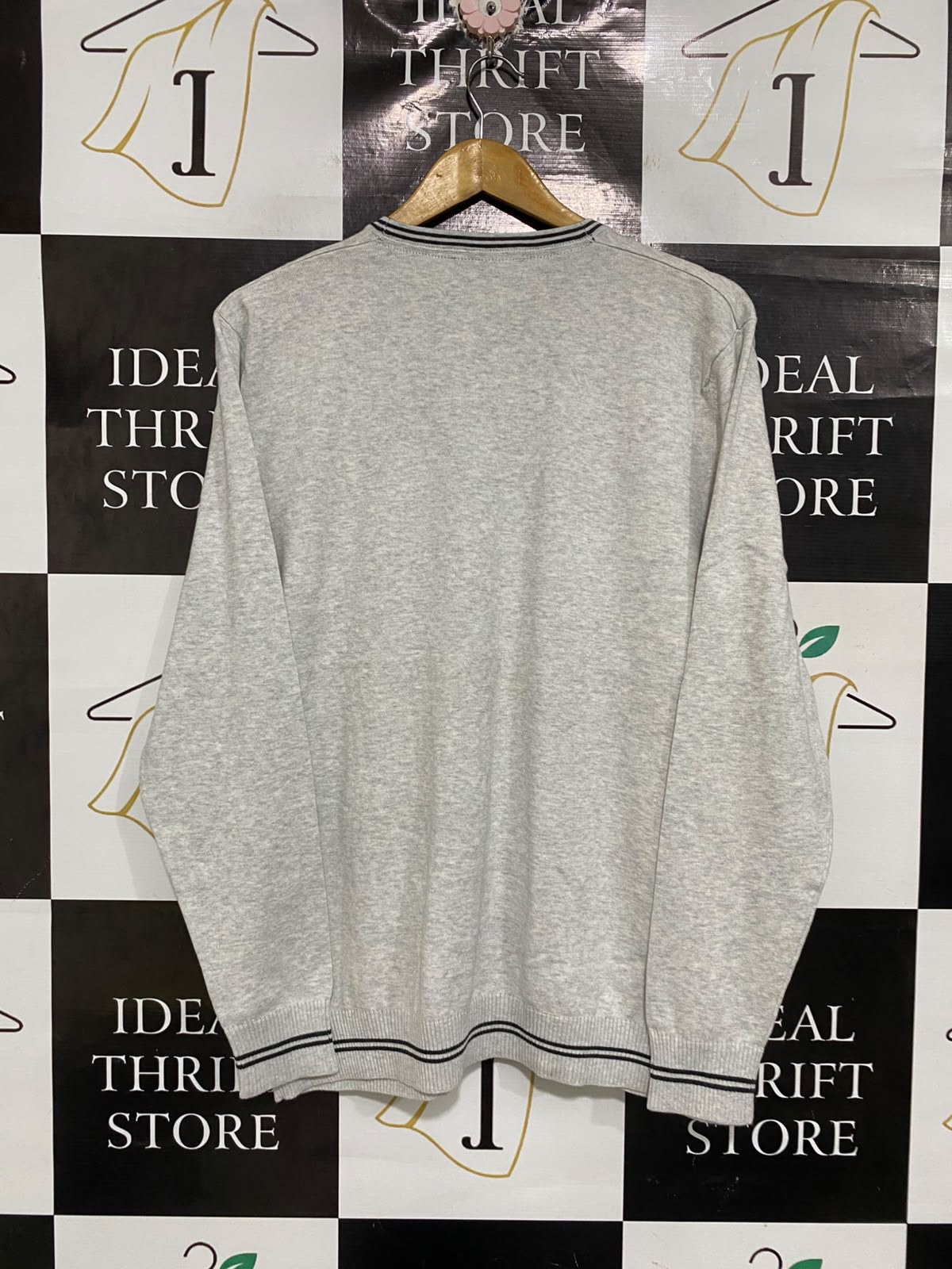 BURTON  |XL | BUST 23 | A74|  GREY STRIPED BUTTON-DOWN CARDIGAN