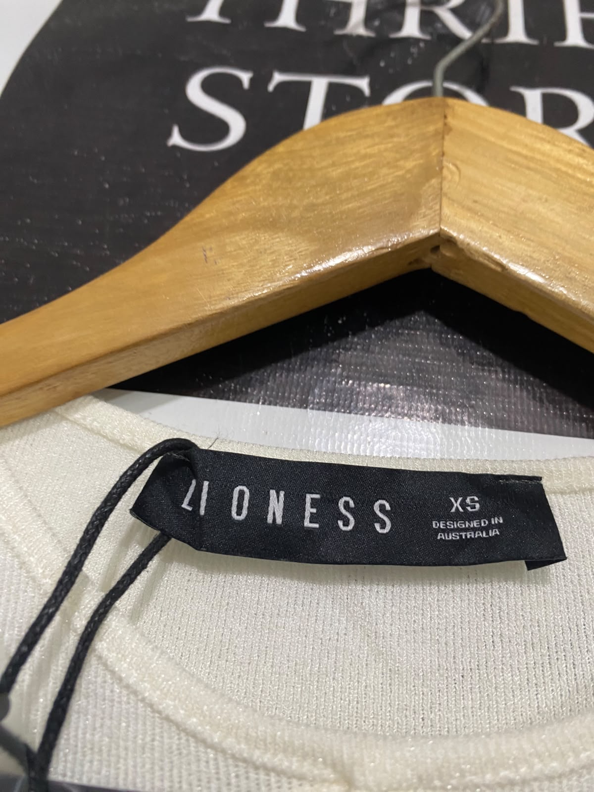 LIONESS |XS | BUST 13 | A74|  WHITE RING CUT-OUT MINI DRESS