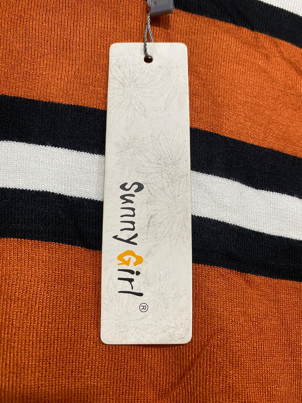 SUNNY GIRL |S | BUST 16 | A74|  ORANGE STRIPED LONG SLEEVE KNIT SWEATER