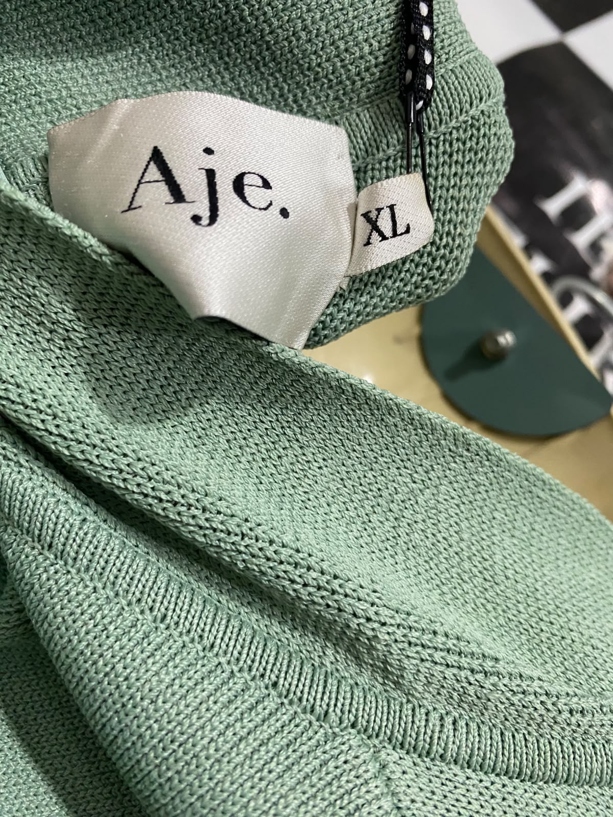 AJE |XL | BUST 17 | A74|  SAGE GREEN SLEEVELESS CROPPED KNIT TOP