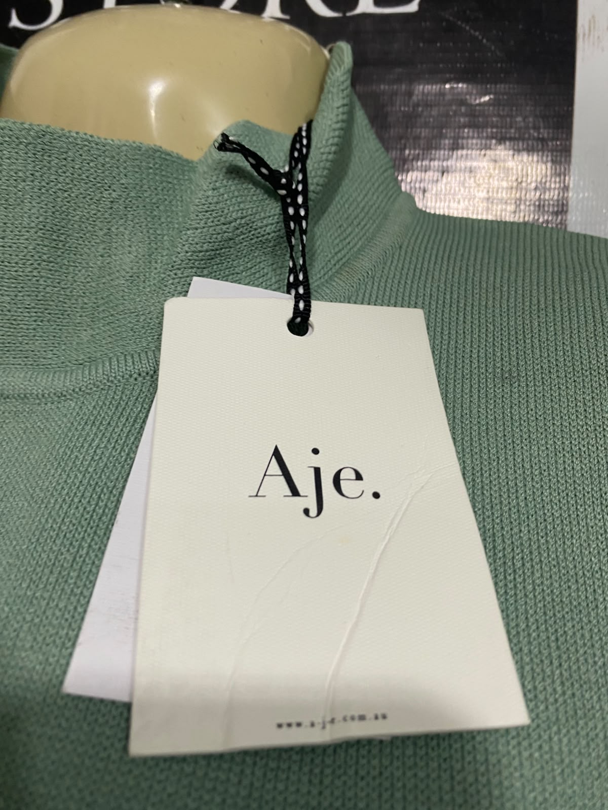 AJE |XL | BUST 17 | A74|  SAGE GREEN SLEEVELESS CROPPED KNIT TOP