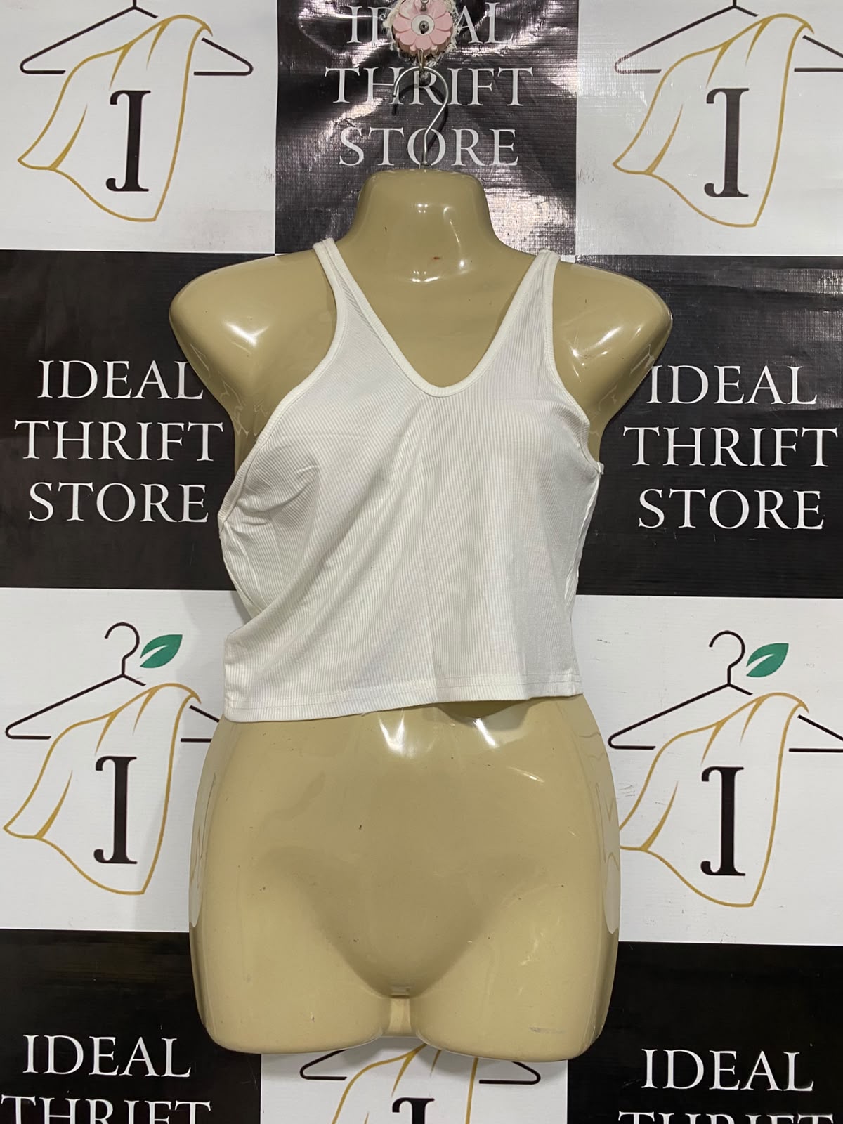 DAZIE |M| BUST 16 | A74|  WHITE RIBBED CROP TANK TOP