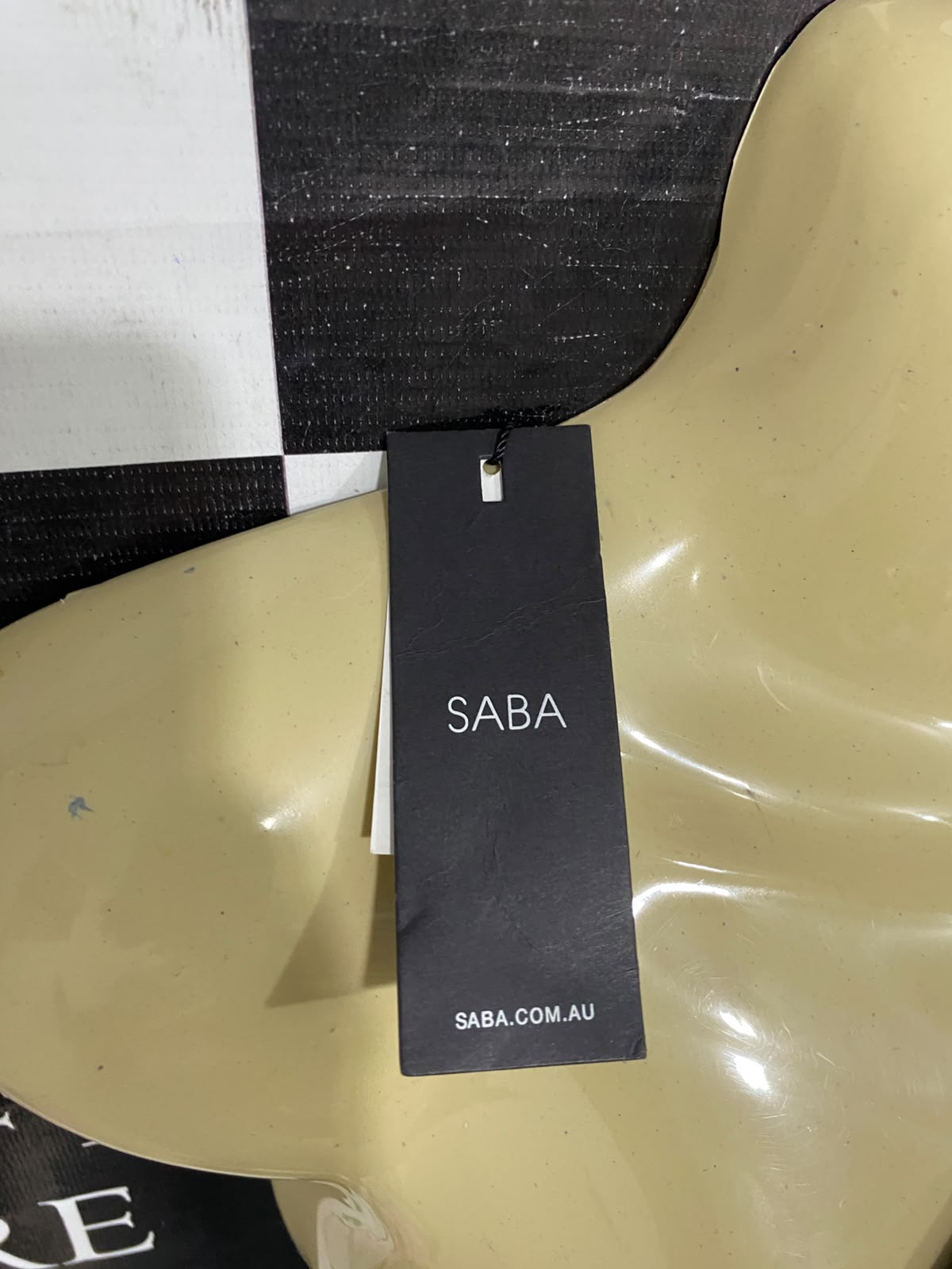 SABA |L | BUST 17 | A74|   BLACK ONE-SHOULDER TANK TOP