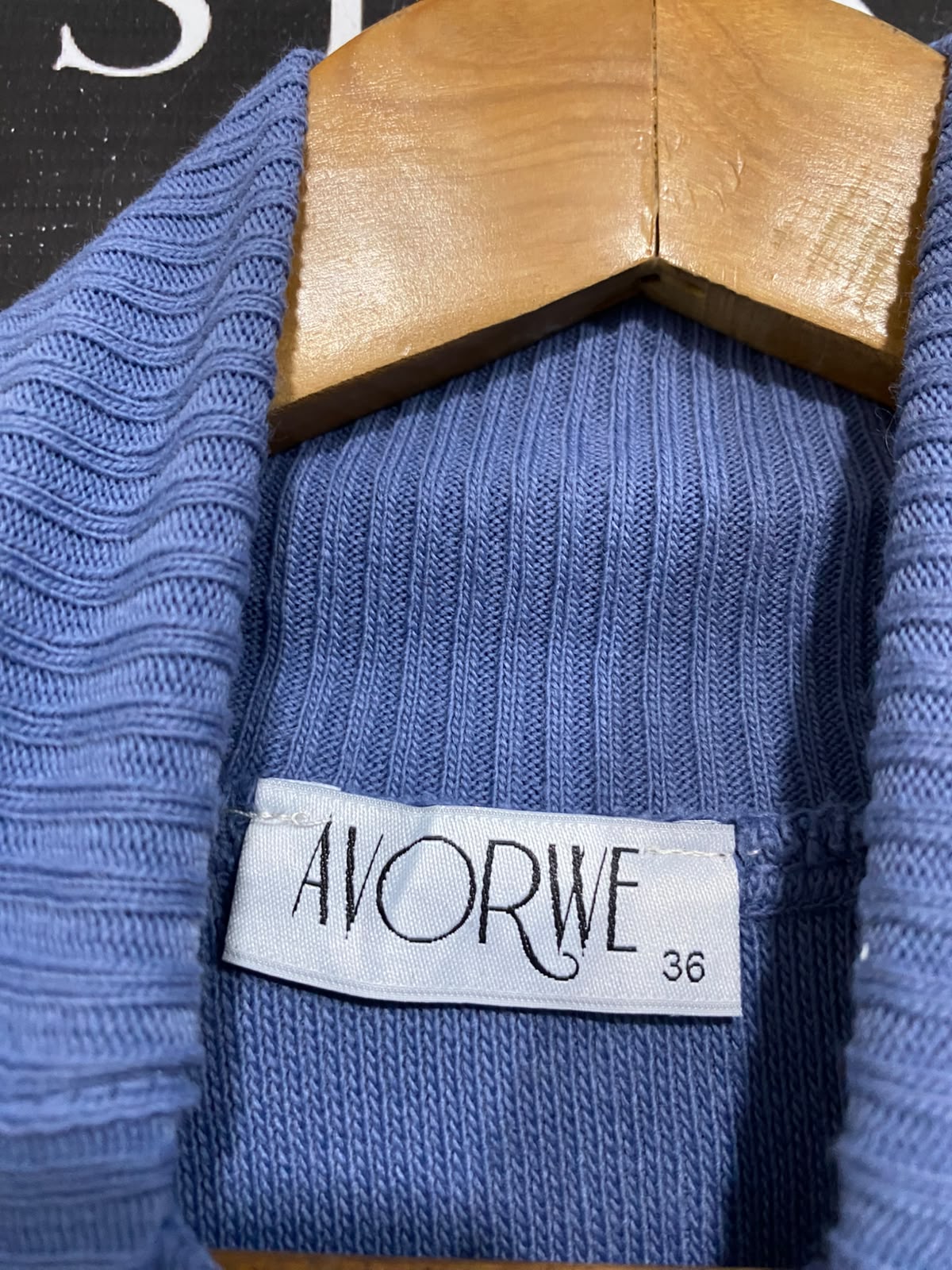 AVORWE |XL | BUST 24 | A74|   BLUE TURTLENECK KNIT SWEATER