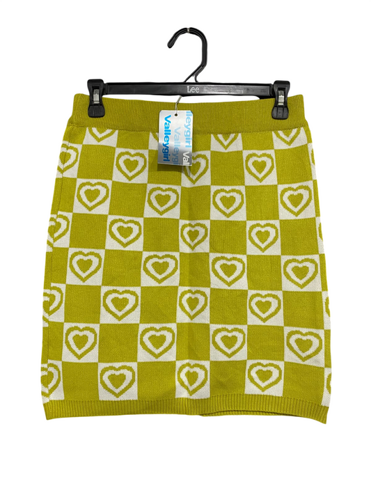 VALLEYGIRL |S | WAIST 28 | A75 | OLIVE GREEN AND WHITE CHECKERBOARD HEART PATTERN KNIT SKIRT
