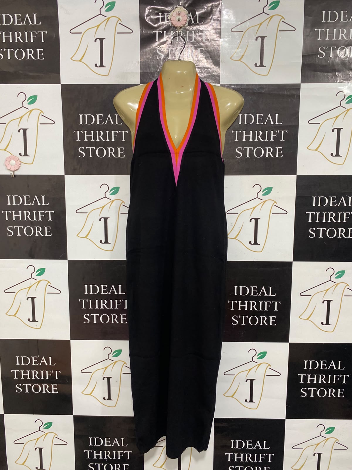 SEVEN WONDERS |XL | BUST 16 | A76 | BLACK HALTER NECK COLORBLOCK MAXI DRESS